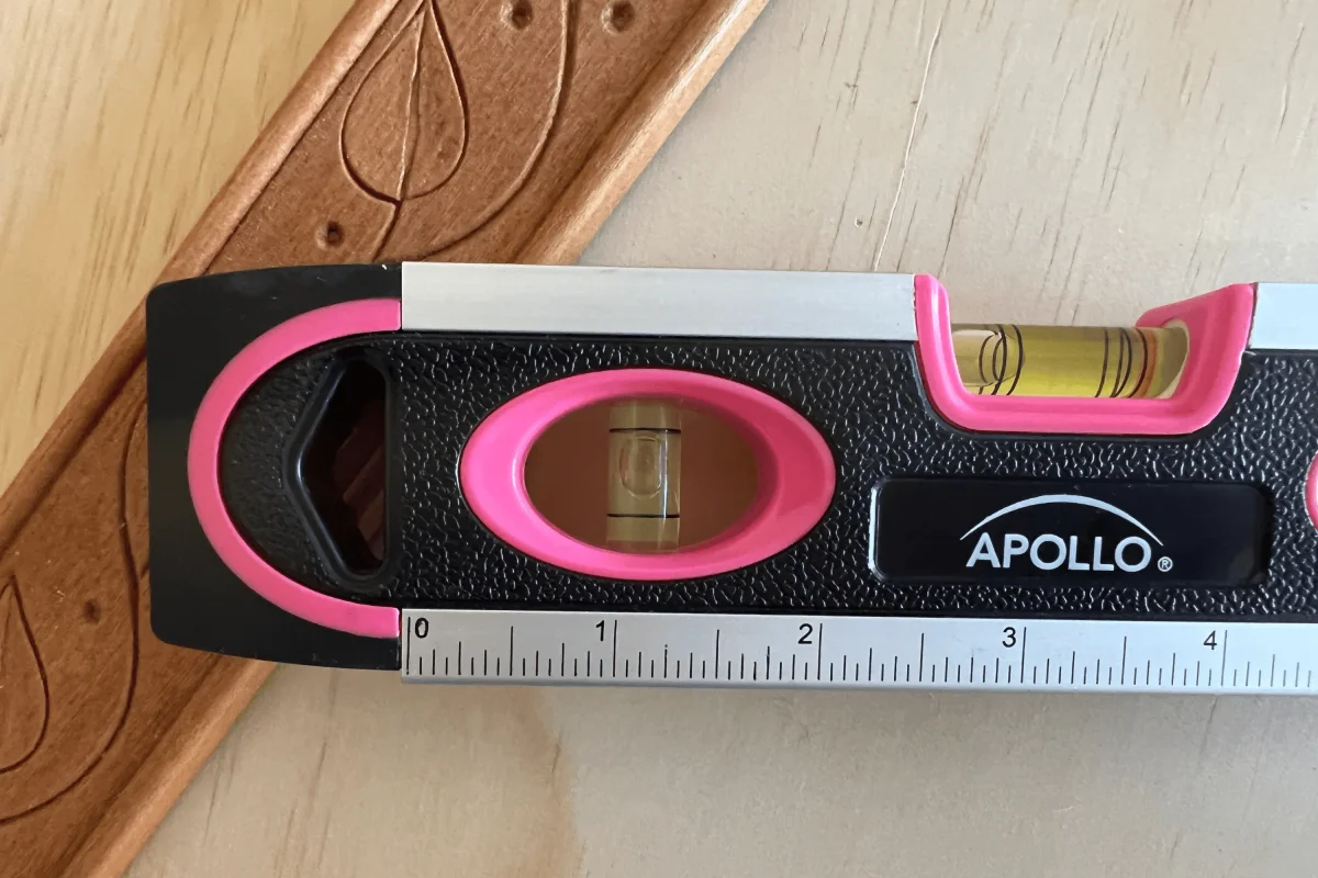 PINK 9-inch torpedo-shaped spirit level for 180/90/45 degrees leveling-- DT5019P - Image 9