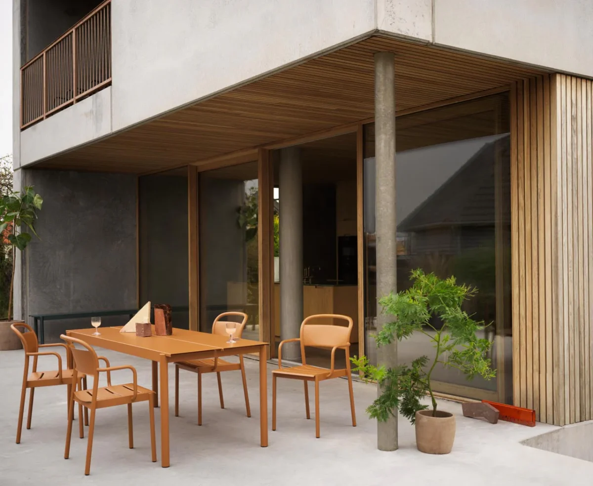 Muuto Linear Steel Table - Image 7